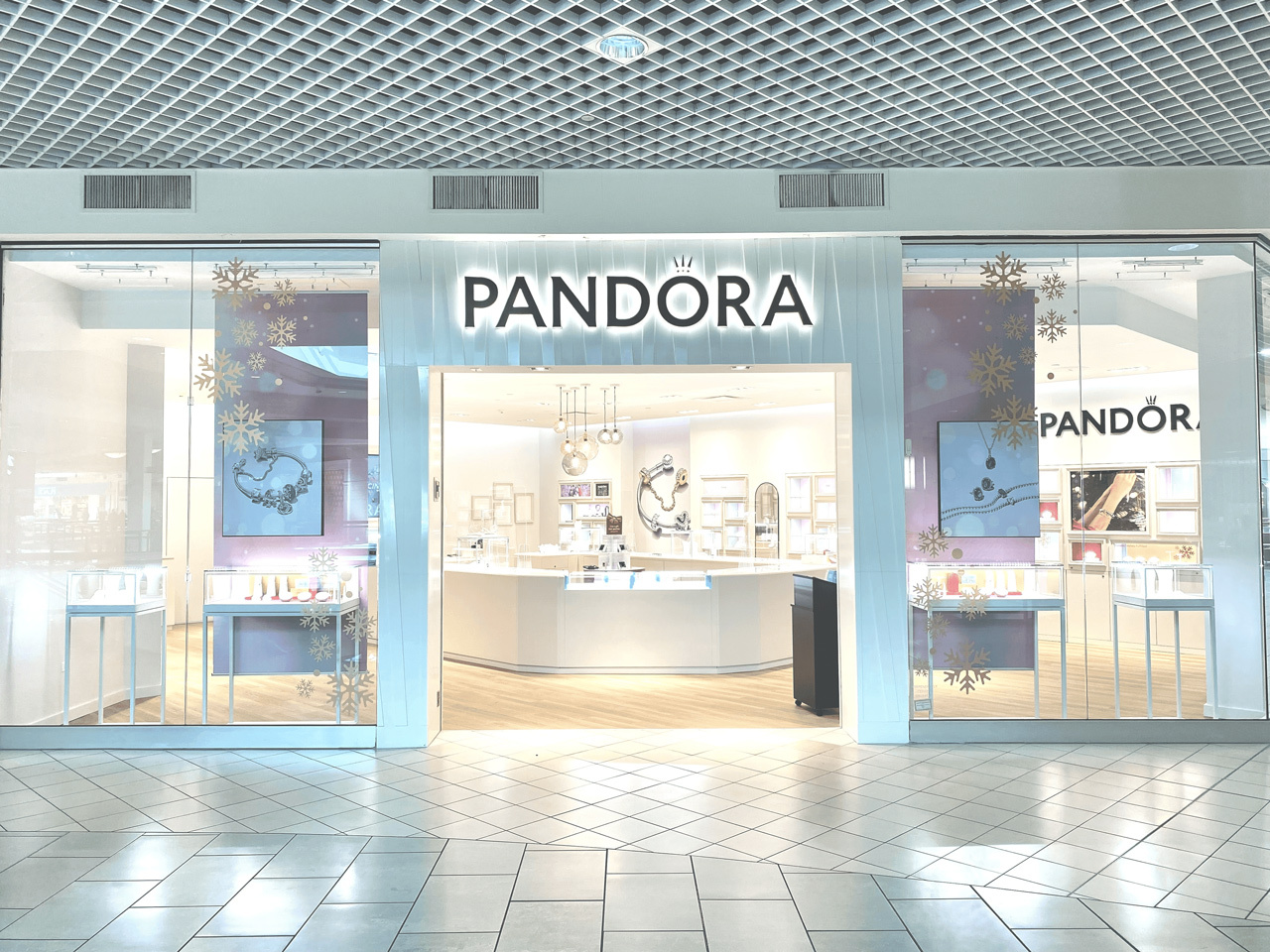 Opfylde Centrum Menstruation Store Locations | Pandora Jewelry